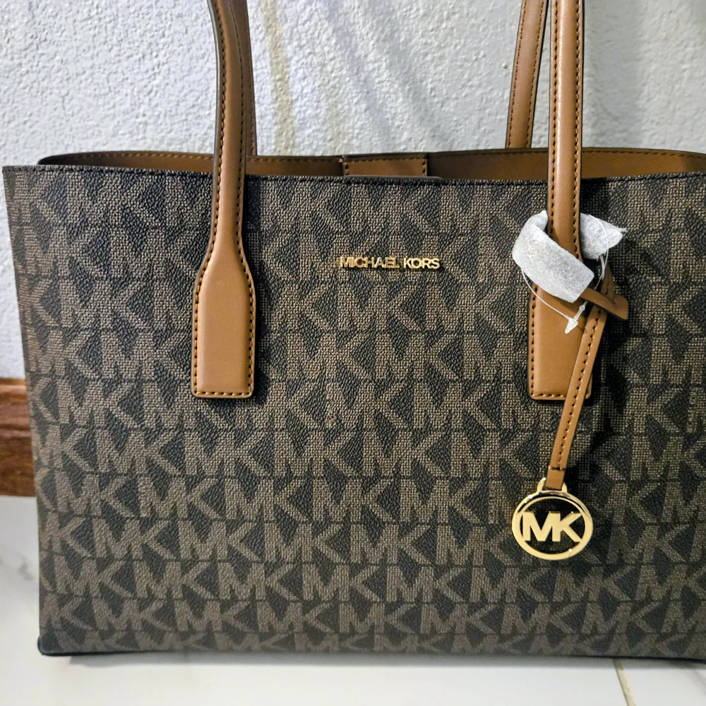 New! Michael Kors Emilia Medium Logo Tote Bag - Brown/Acorn" 358 - Picture 5 of 15